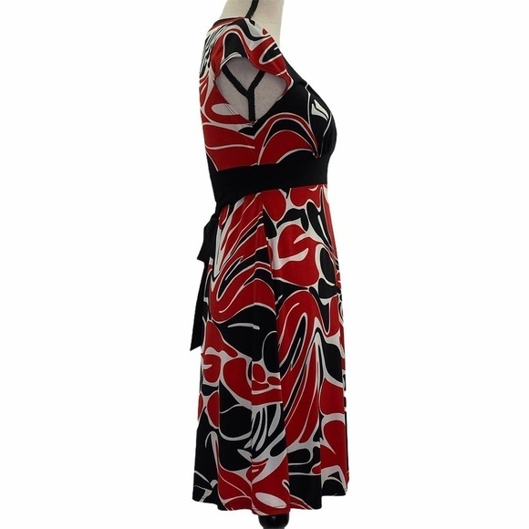 SPEECHLESS Red Black Printed A-Line Dress medium - Picture 8 of 12